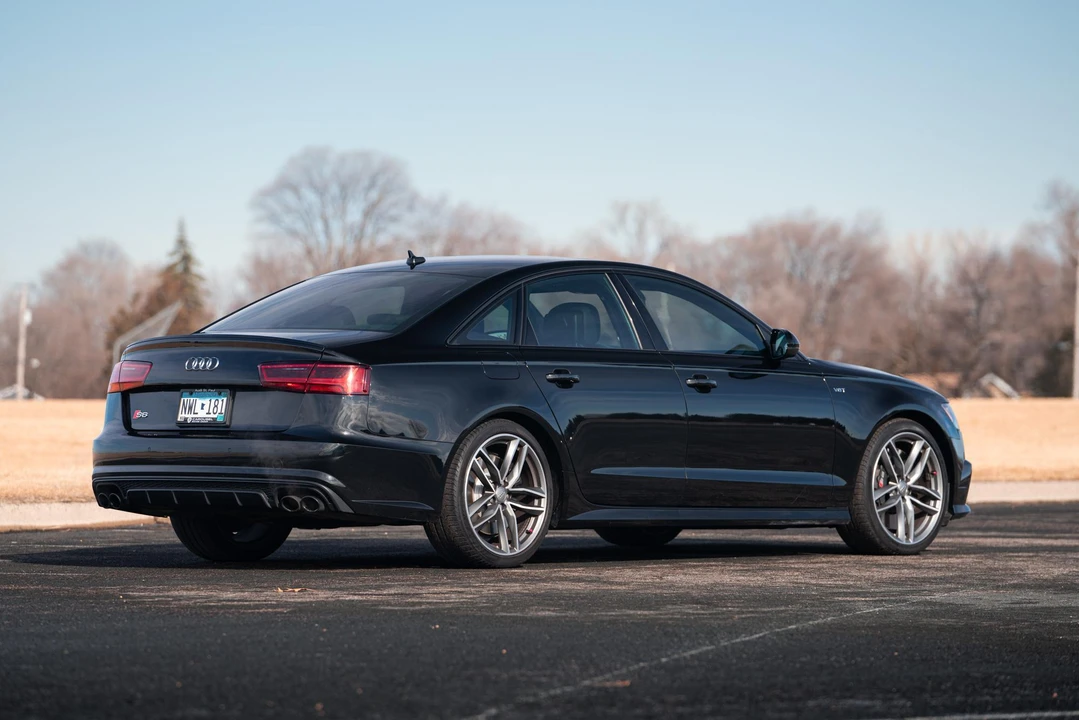 2016 Audi C7 S6 - Image 11 of 31