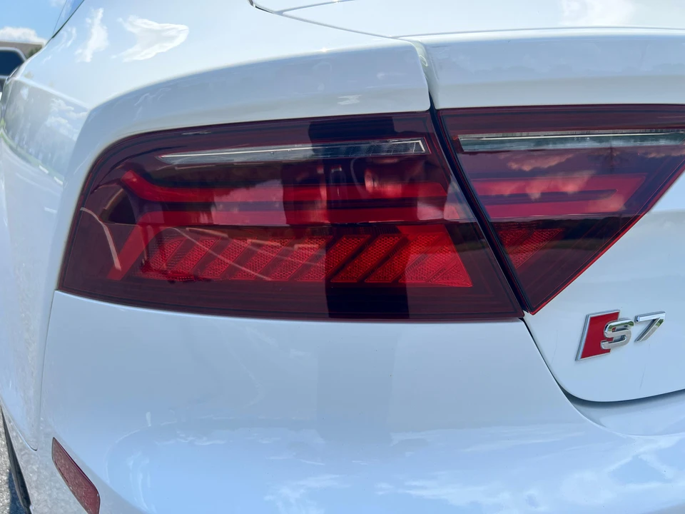 2016 Audi C7 S7 - Image 14 of 31