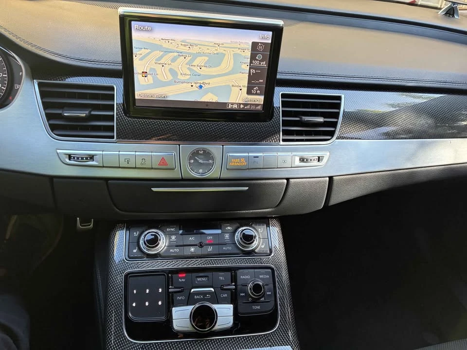 2016 Audi D4 S8 - Image 13 of 20