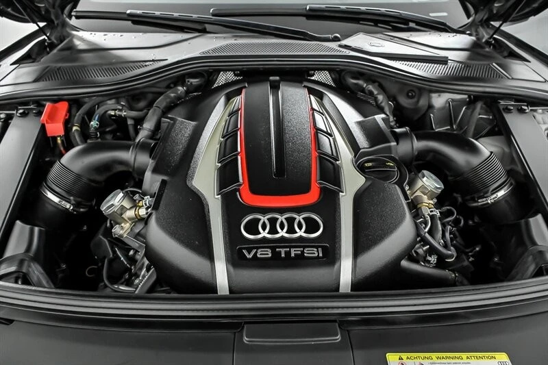 2016 Audi D4 S8 - Image 12 of 31