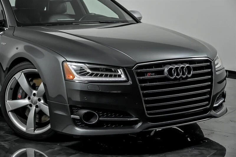 2016 Audi D4 S8 - Image 2 of 31