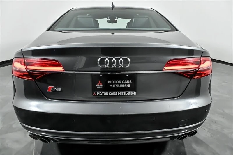 2016 Audi D4 S8 - Image 8 of 31