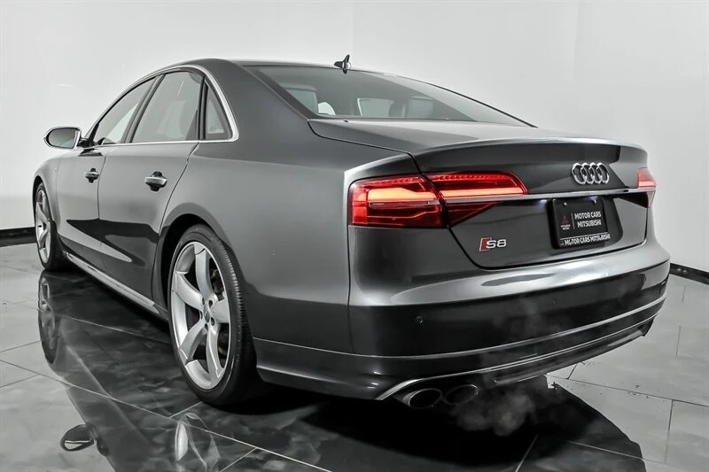 2016 Audi D4 S8 - Image 7 of 31