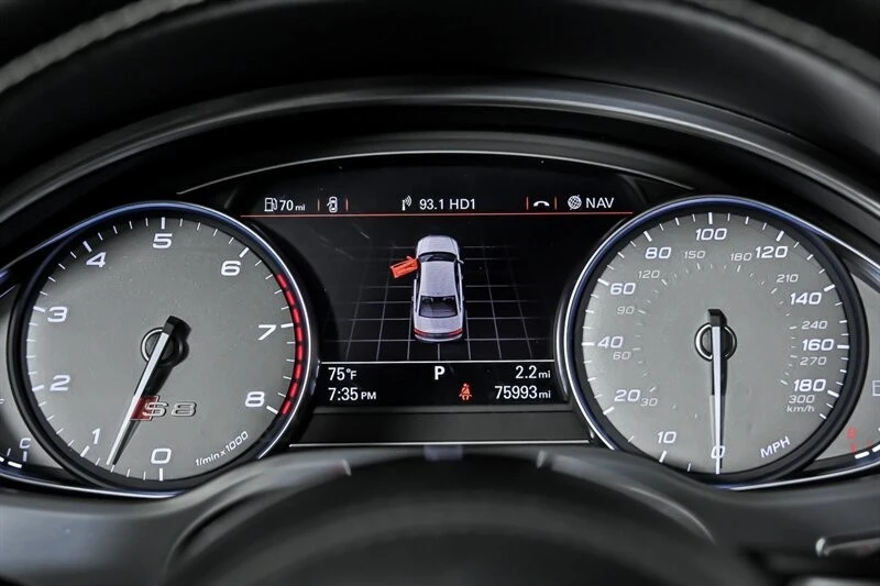 2016 Audi D4 S8 - Image 26 of 31