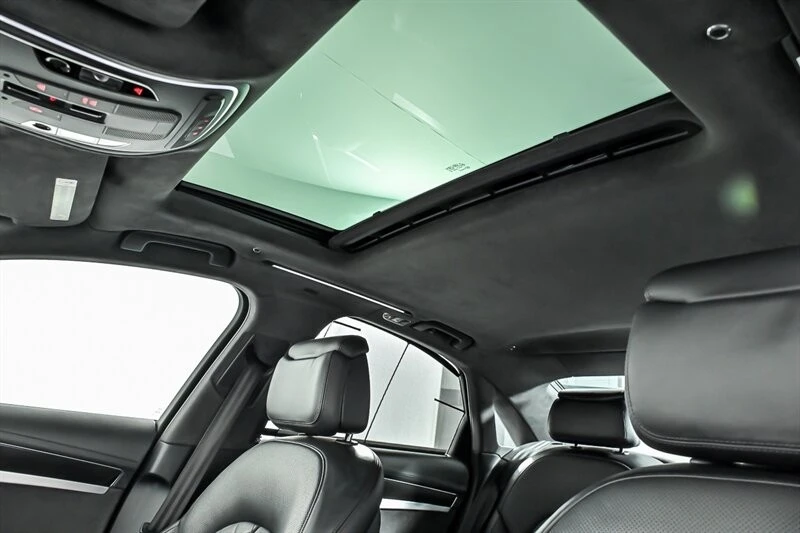 2016 Audi D4 S8 - Image 19 of 31