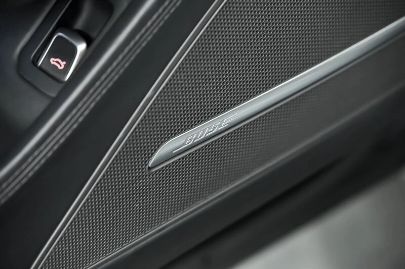 2016 Audi D4 S8 - Image 15 of 31