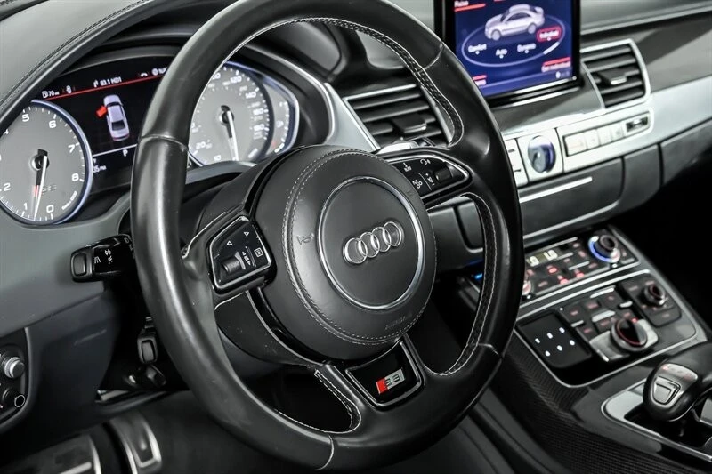 2016 Audi D4 S8 - Image 24 of 31