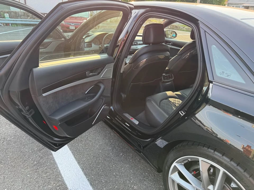 2016 Audi D4 S8 - Image 16 of 20