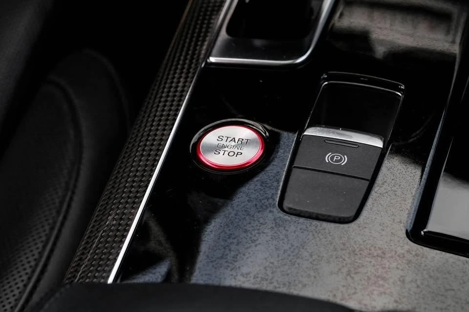 2016 Audi D4 S8 - Image 19 of 20