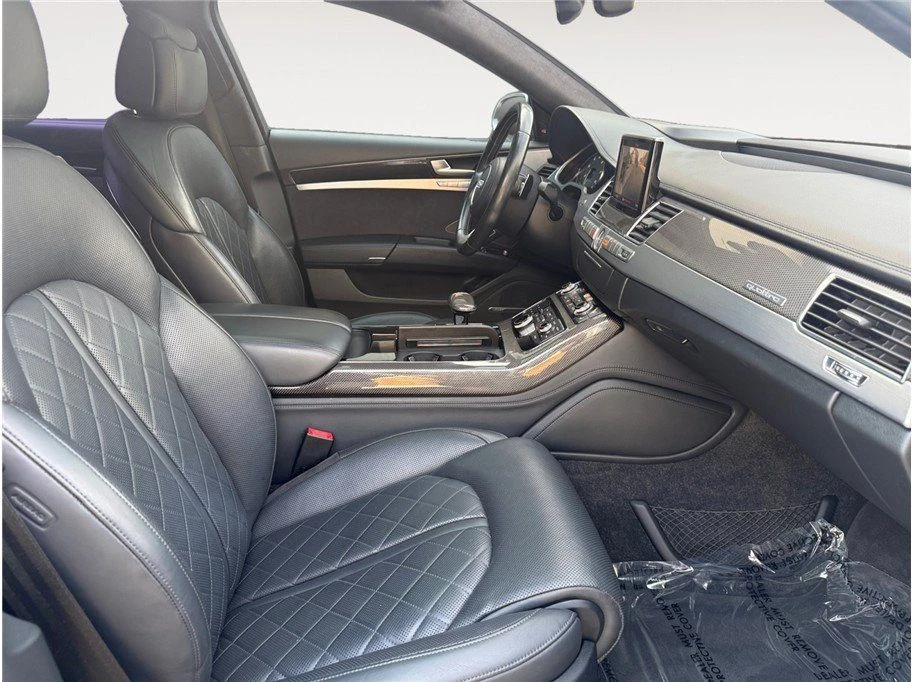 2016 Audi D4 S8 - Image 15 of 20