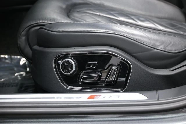 2016 Audi D4 S8 - Image 15 of 31