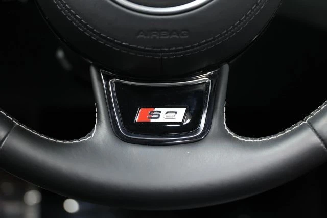 2016 Audi D4 S8 - Image 29 of 31