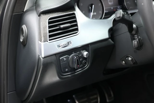2016 Audi D4 S8 - Image 21 of 31