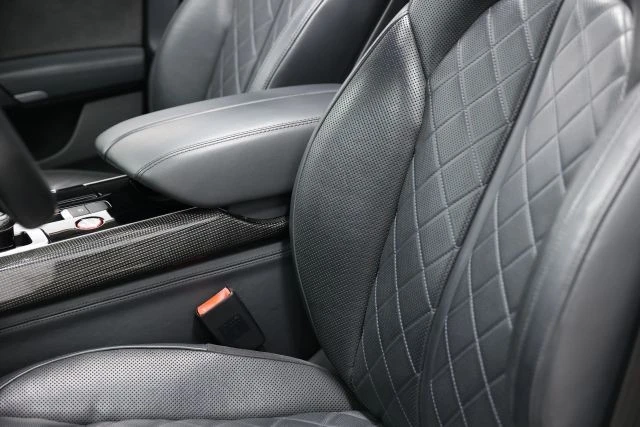 2016 Audi D4 S8 - Image 19 of 31