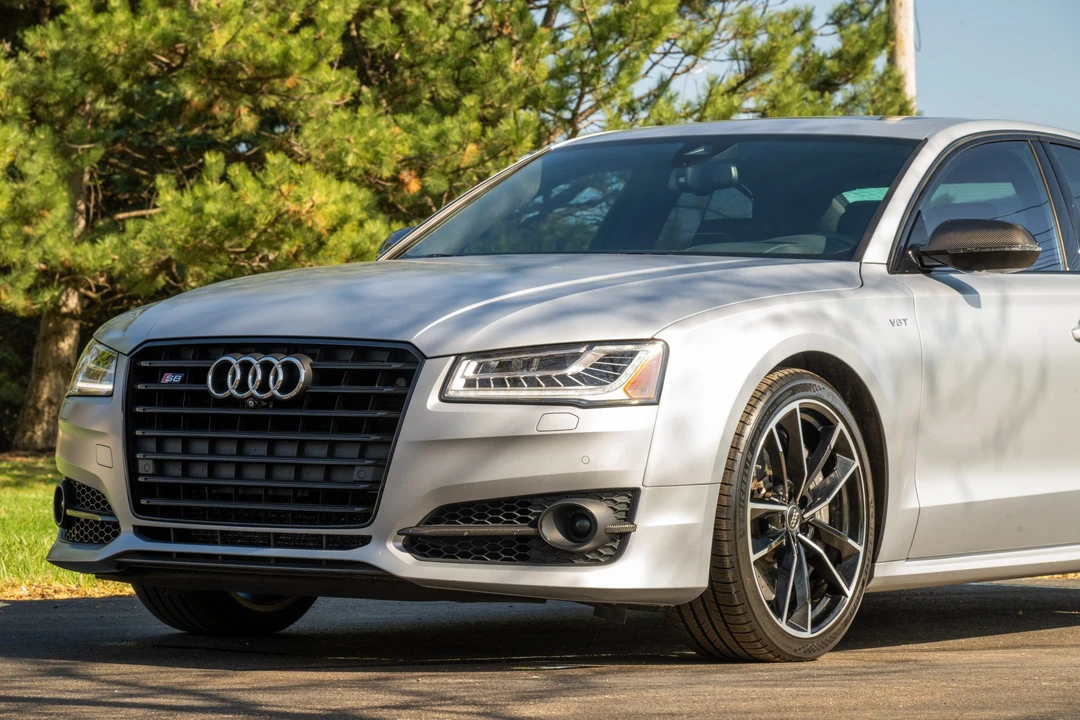 2016 Audi D4 S8 - Image 25 of 31