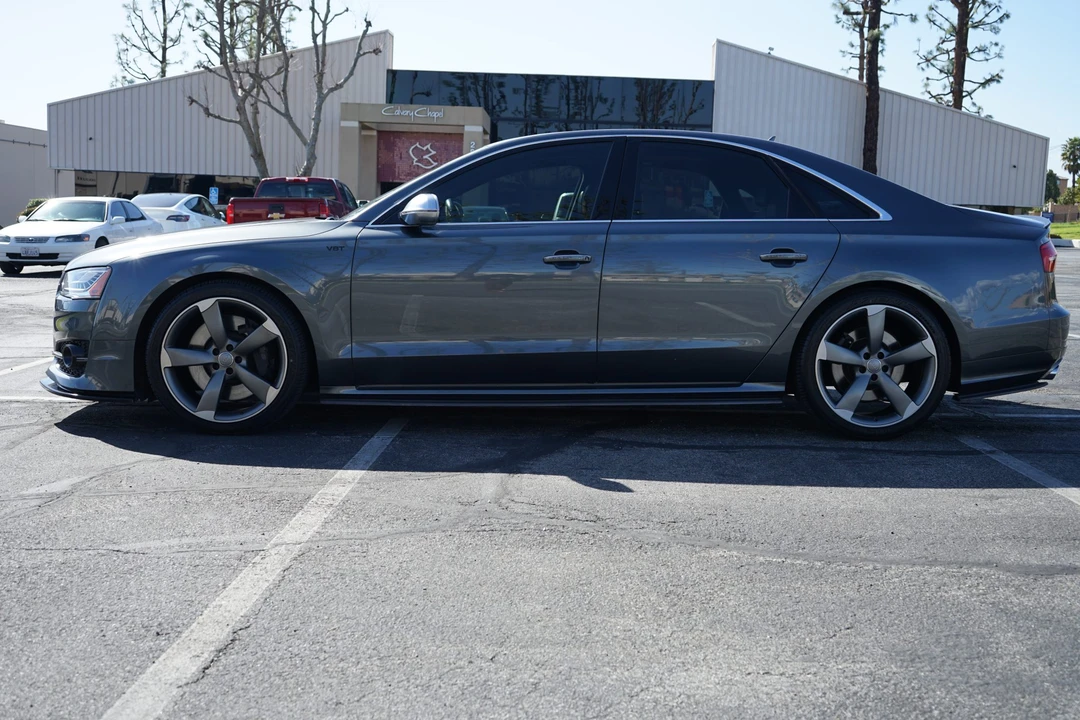 2016 Audi D4 S8 - Image 7 of 31