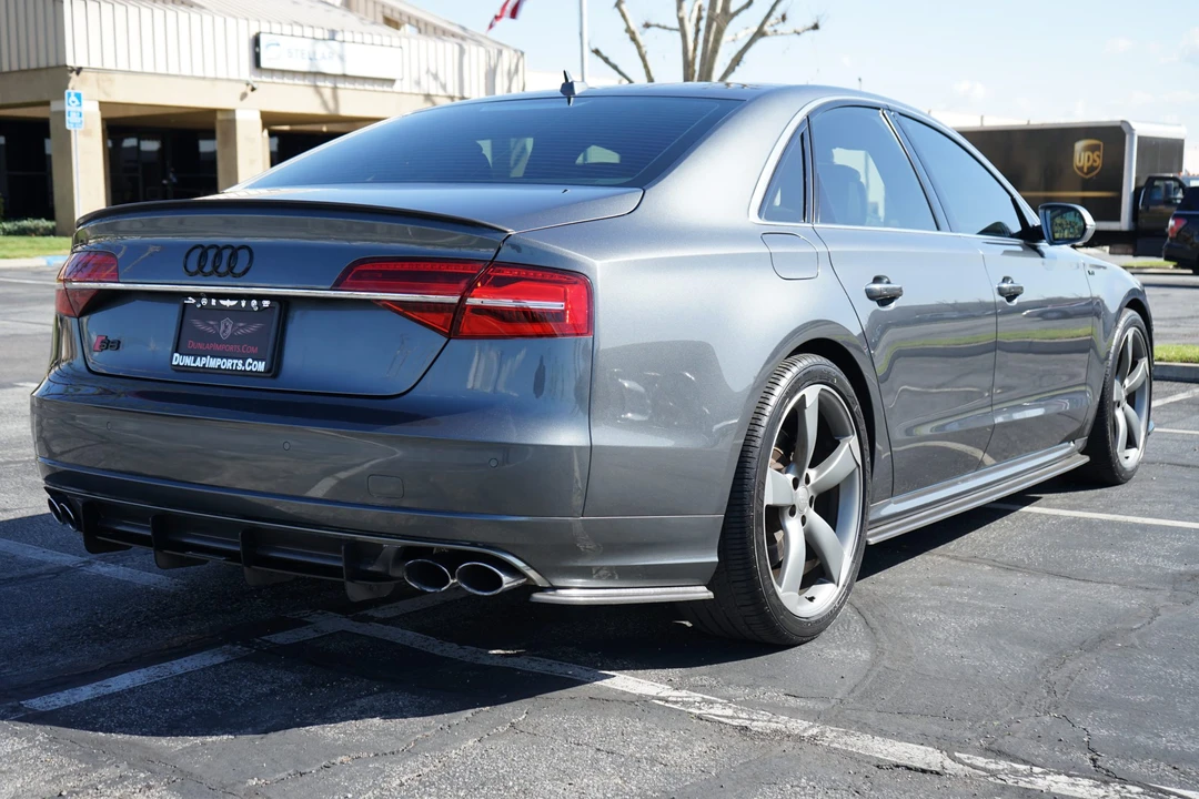 2016 Audi D4 S8 - Image 12 of 31