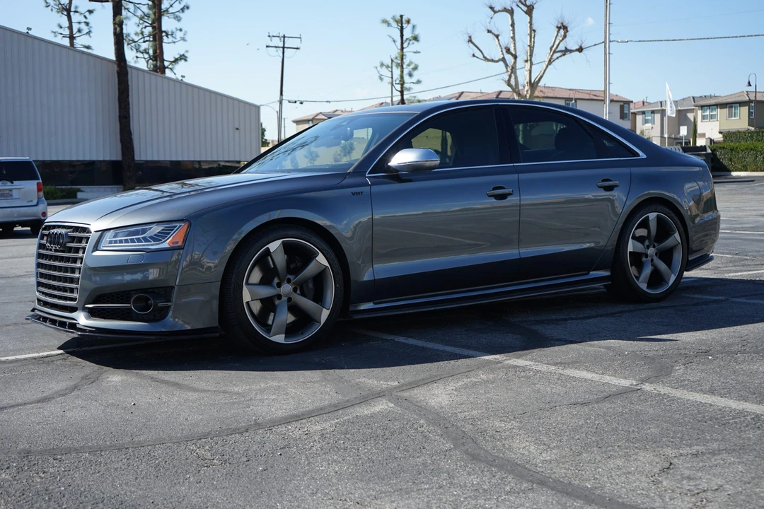 2016 Audi D4 S8 - Image 5 of 31
