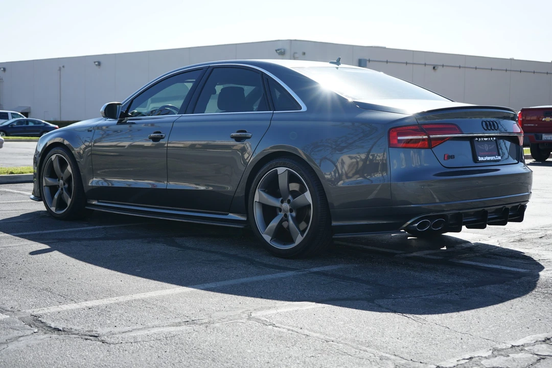2016 Audi D4 S8 - Image 8 of 31
