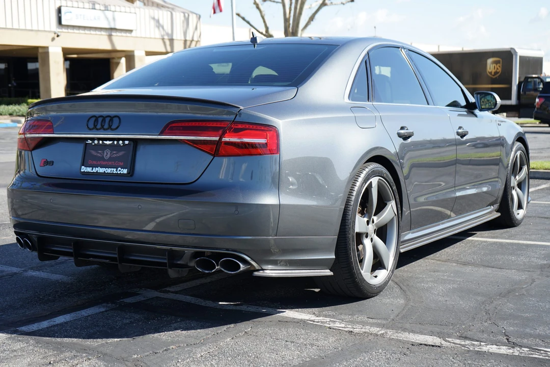 2016 Audi D4 S8 - Image 13 of 31