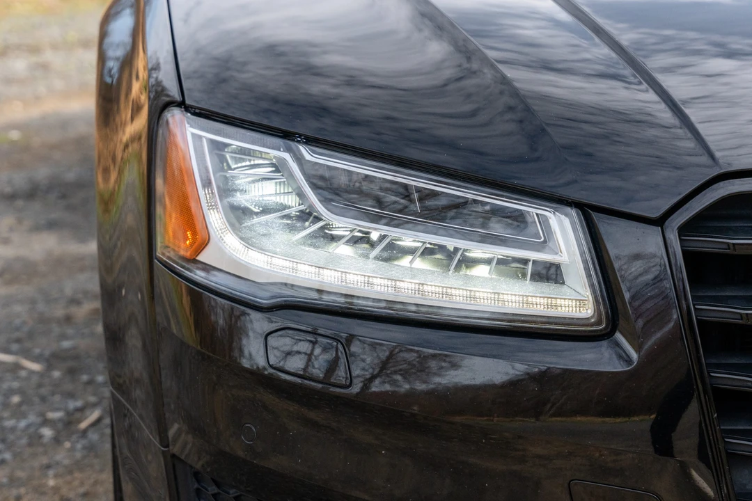 2016 Audi D4 S8 - Image 12 of 31
