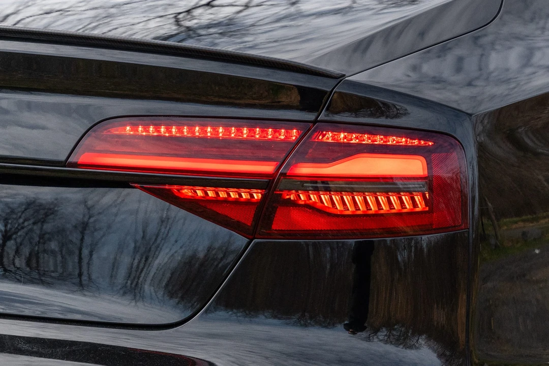 2016 Audi D4 S8 - Image 16 of 31