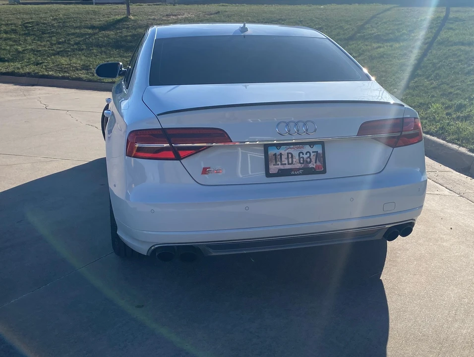 2016 Audi D4 S8 - Image 11 of 31