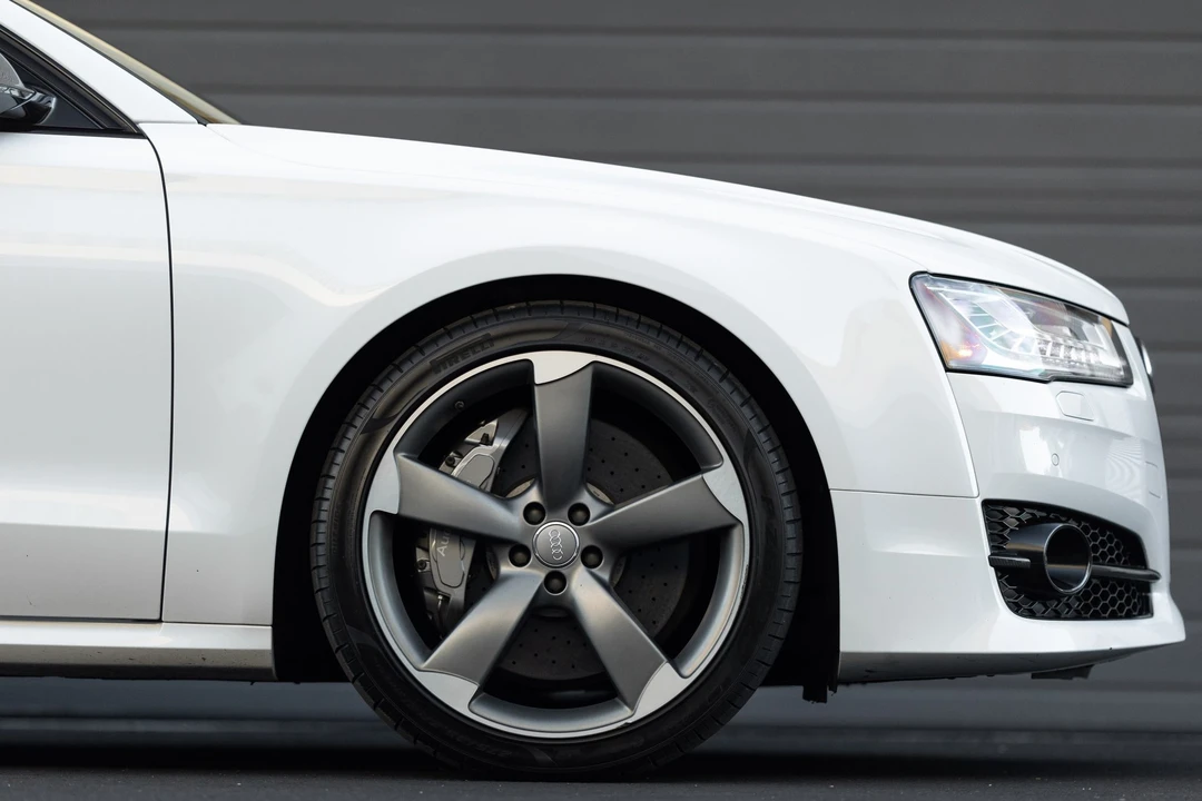 2016 Audi D4 S8 - Image 29 of 31