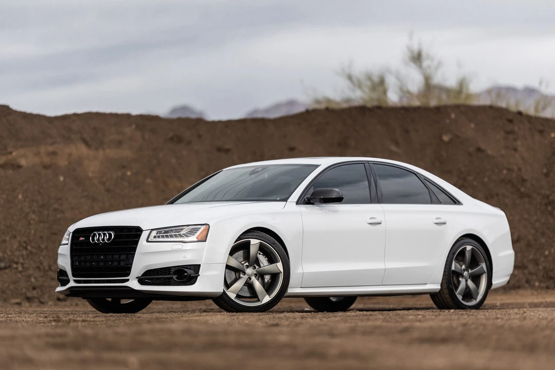 2016 Audi D4 S8 - Image 16 of 31