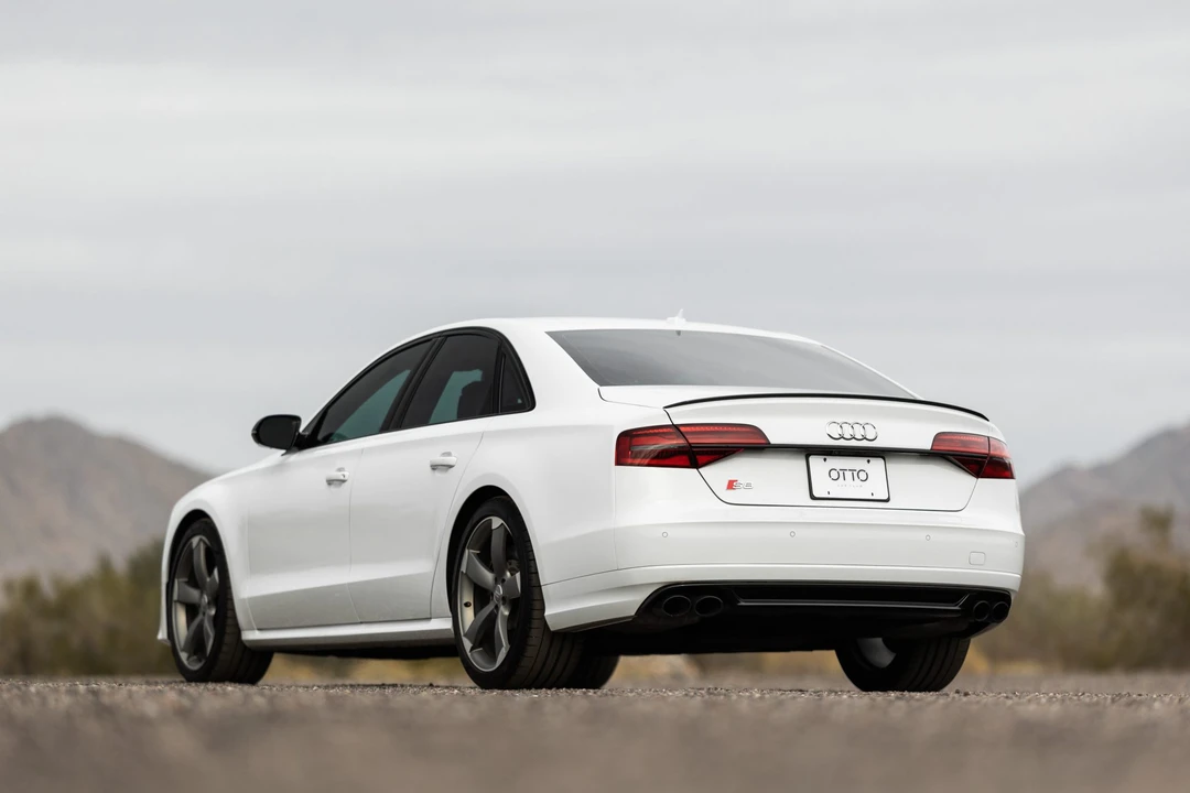 2016 Audi D4 S8 - Image 25 of 31