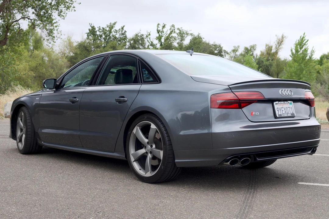 2016 Audi D4 S8 - Image 4 of 31