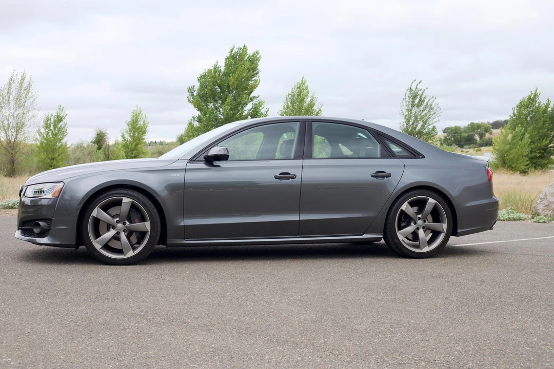 2016 Audi D4 S8 - Image 11 of 31