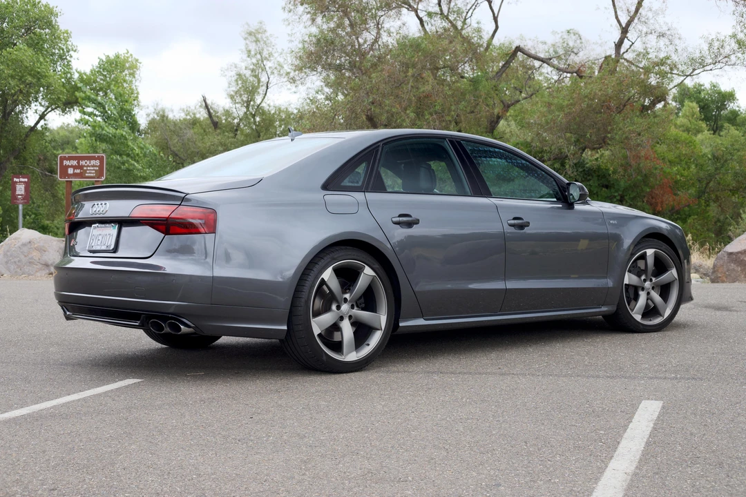 2016 Audi D4 S8 - Image 16 of 31
