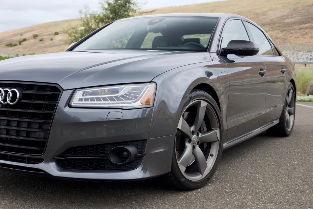 2016 Audi D4 S8 - Image 24 of 31