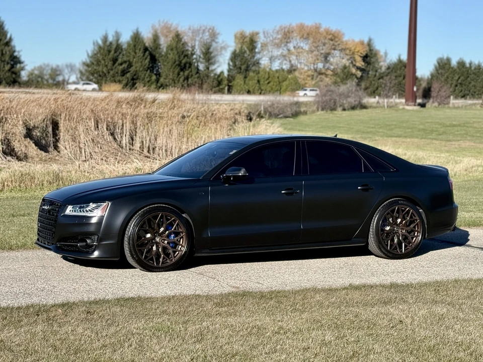 2016 Audi D4 S8 - Image 10 of 31