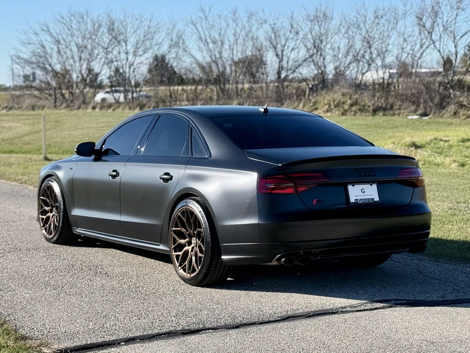2016 Audi D4 S8 - Image 13 of 31