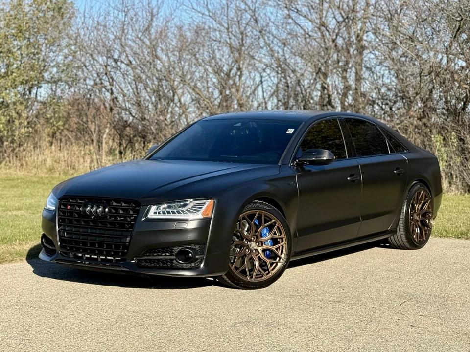 2016 Audi D4 S8 - Image 2 of 31