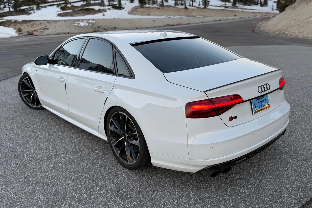 2016 Audi D4 S8 - Image 4 of 31