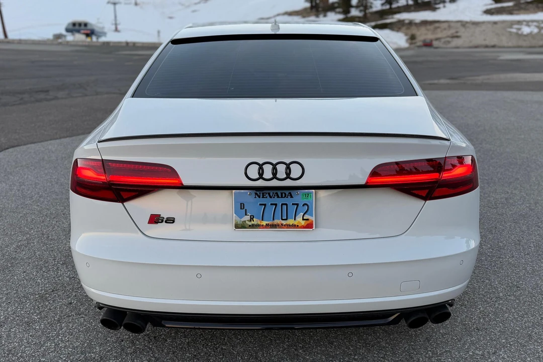 2016 Audi D4 S8 - Image 5 of 31