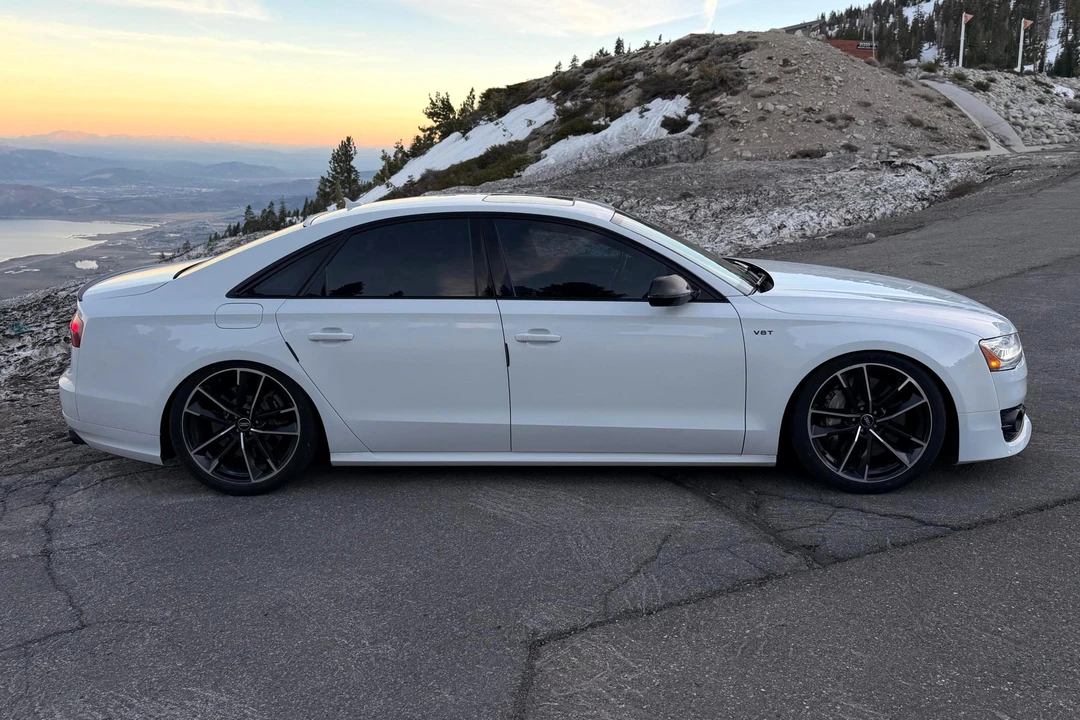 2016 Audi D4 S8 - Image 3 of 31