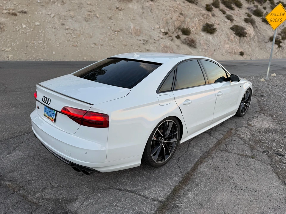2016 Audi D4 S8 - Image 11 of 31