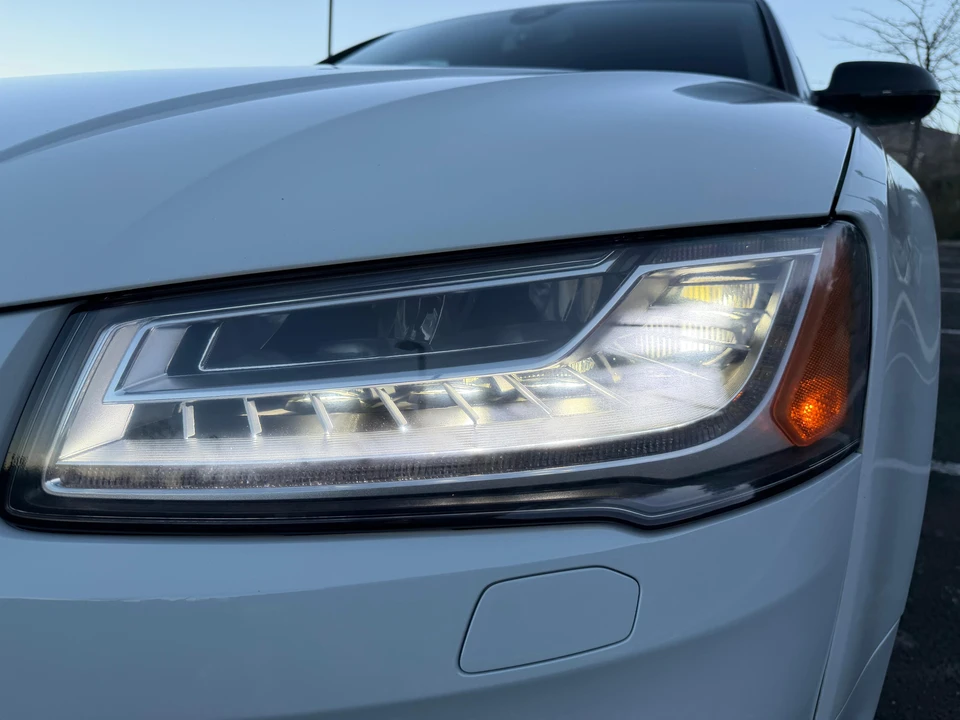 2016 Audi D4 S8 - Image 31 of 31