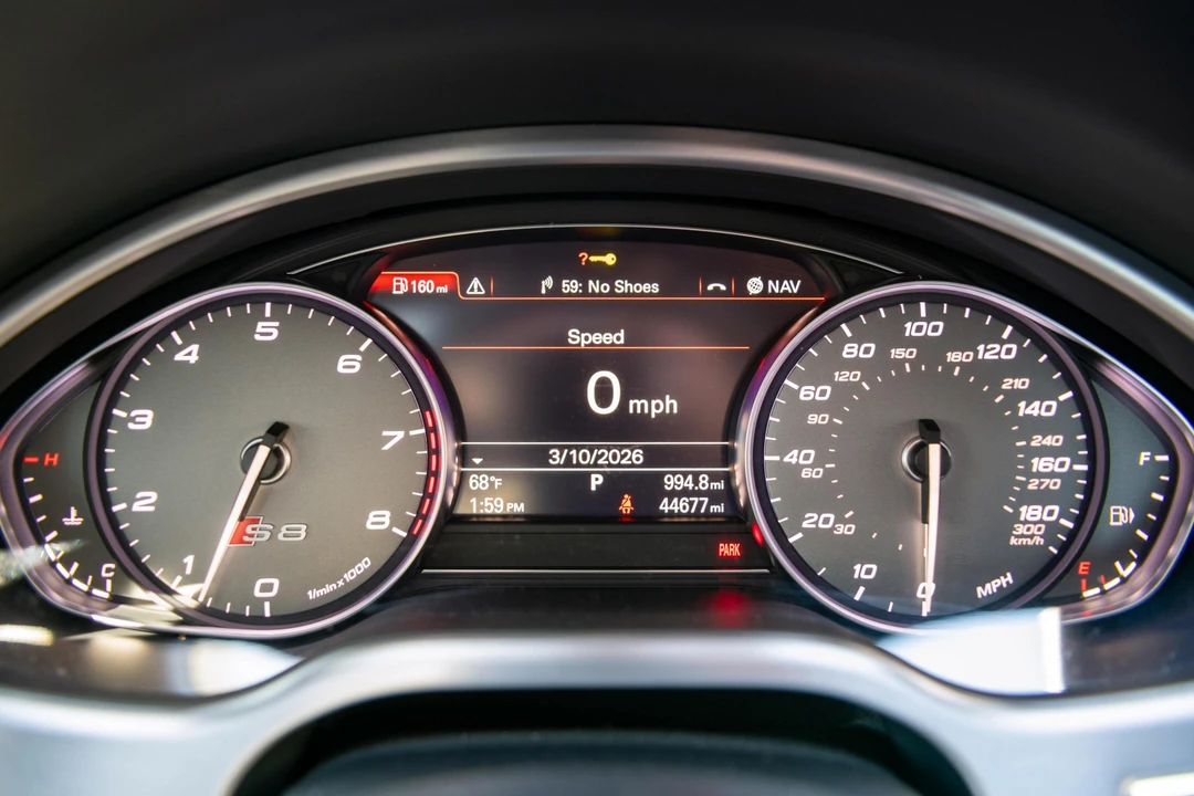 2016 Audi D4 S8 - Image 28 of 31
