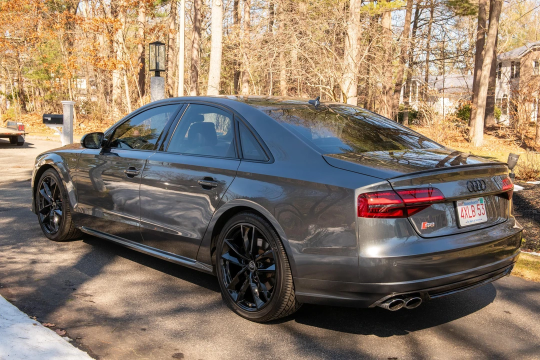 2016 Audi D4 S8 - Image 7 of 31
