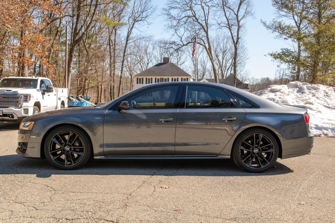 2016 Audi D4 S8 - Image 3 of 31