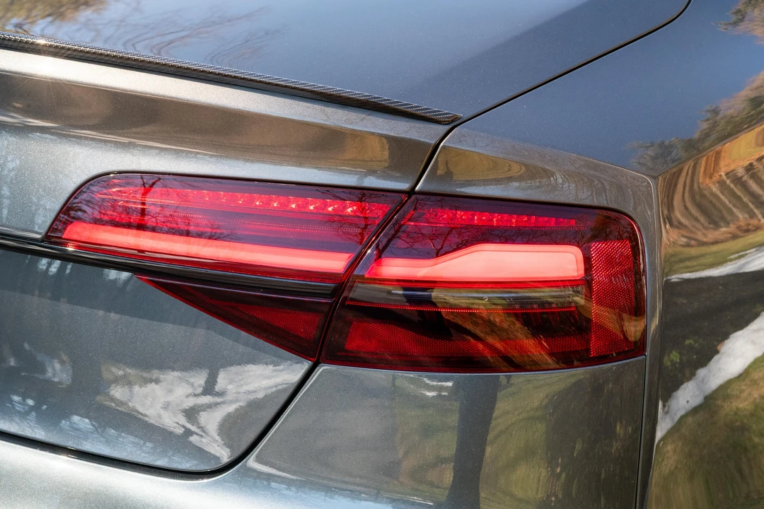 2016 Audi D4 S8 - Image 17 of 31