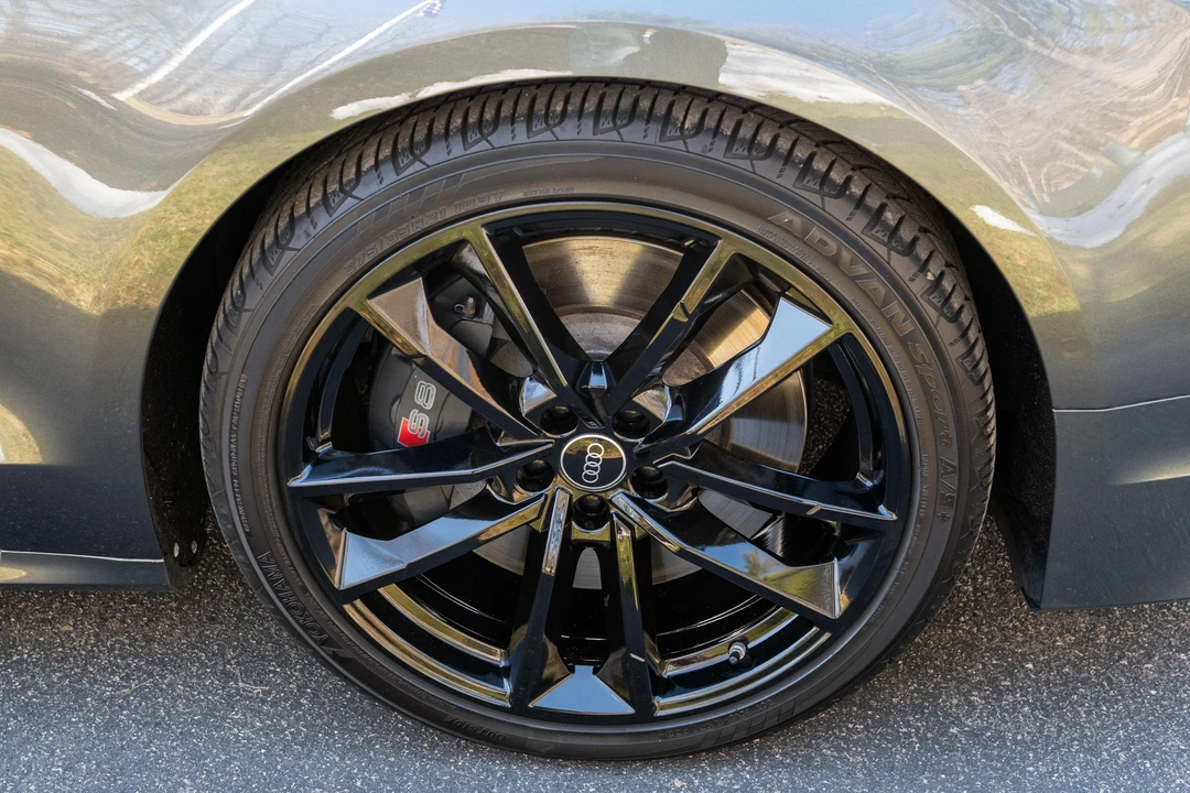 2016 Audi D4 S8 - Image 24 of 31