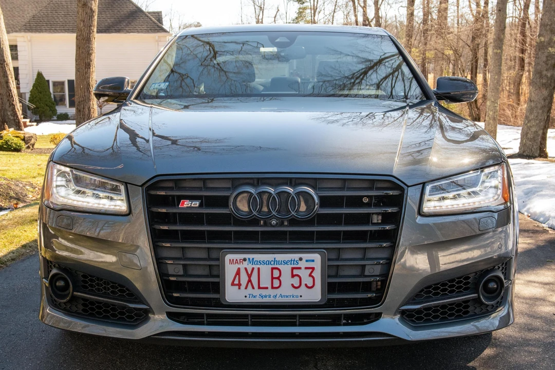 2016 Audi D4 S8 - Image 2 of 31