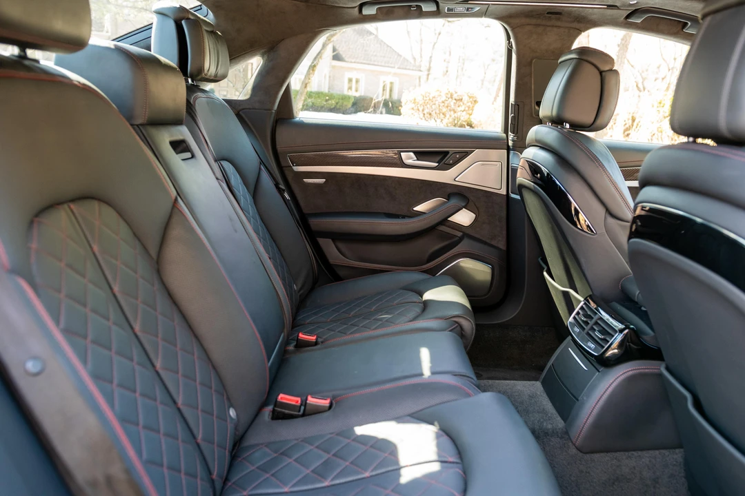 2016 Audi D4 S8 - Image 27 of 31