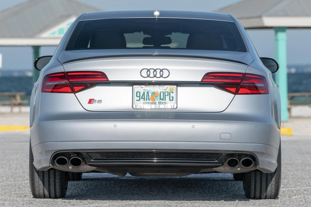 2016 Audi D4 S8 - Image 5 of 31